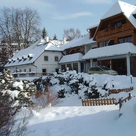 Zum Steinhauser Hotel 4*